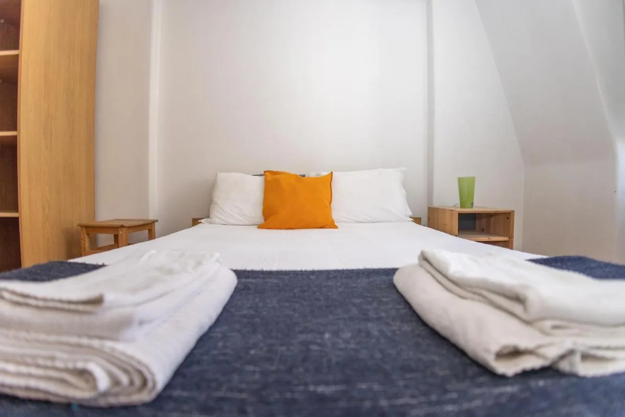 Boho Guesthouse - Rooms & Apartments Lizbona Portugalia